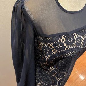 Women's NEW  Navy En  Focus Studio lace dress size 14